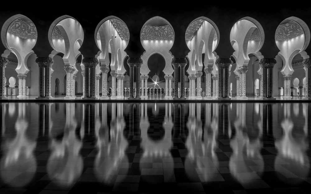 Ahmed Thabet: Reflection Photography