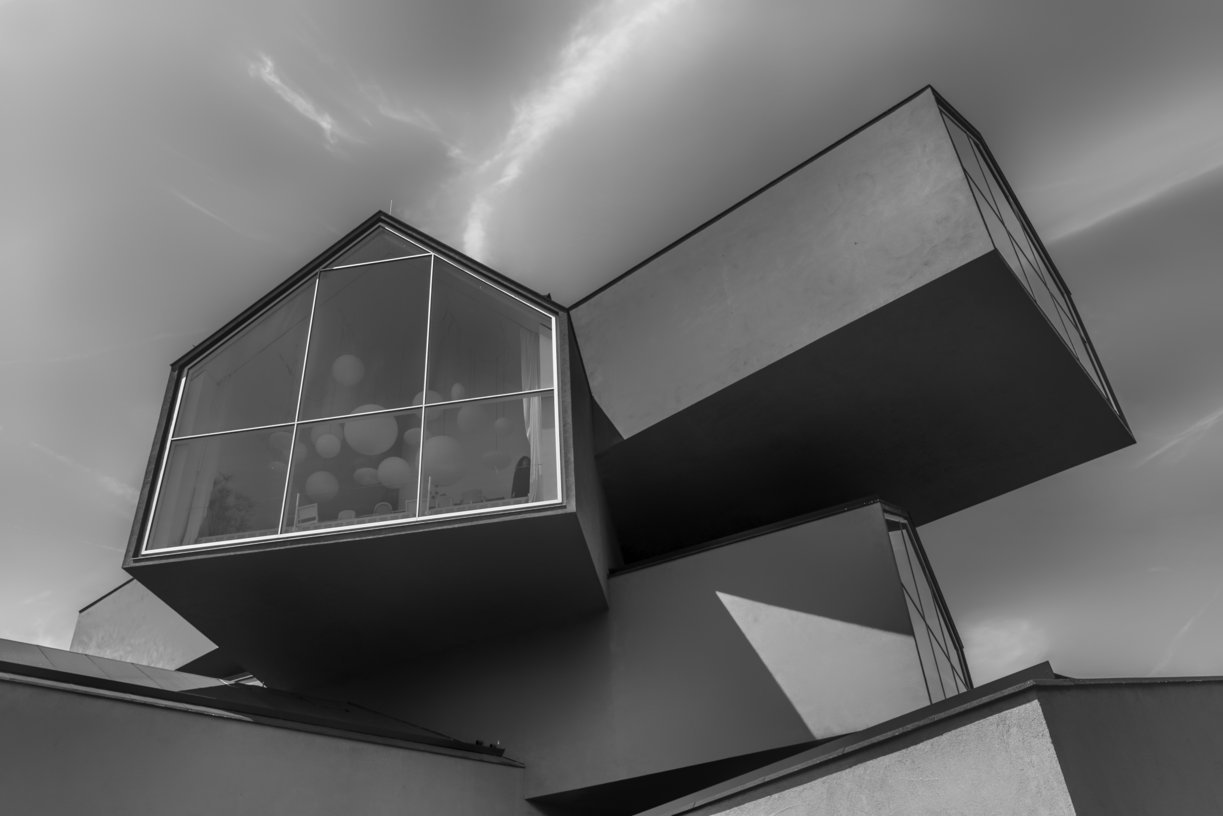 interlaced by Urs Zimmermann