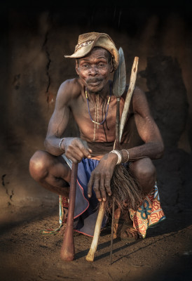 Dimba man portrait, Angola by Francisco Mendoza Ruiz