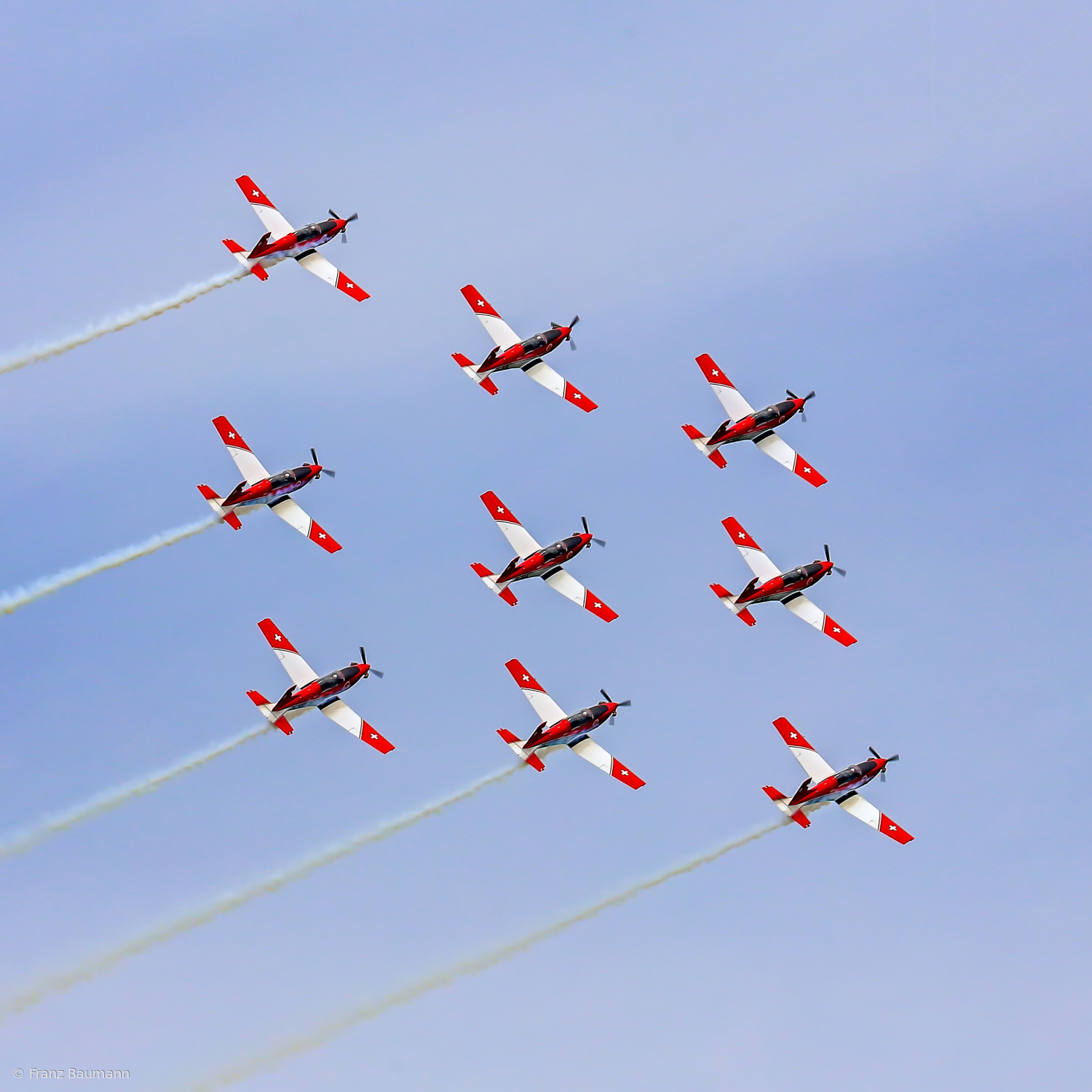 Precision - The Swiss PC-7 Team