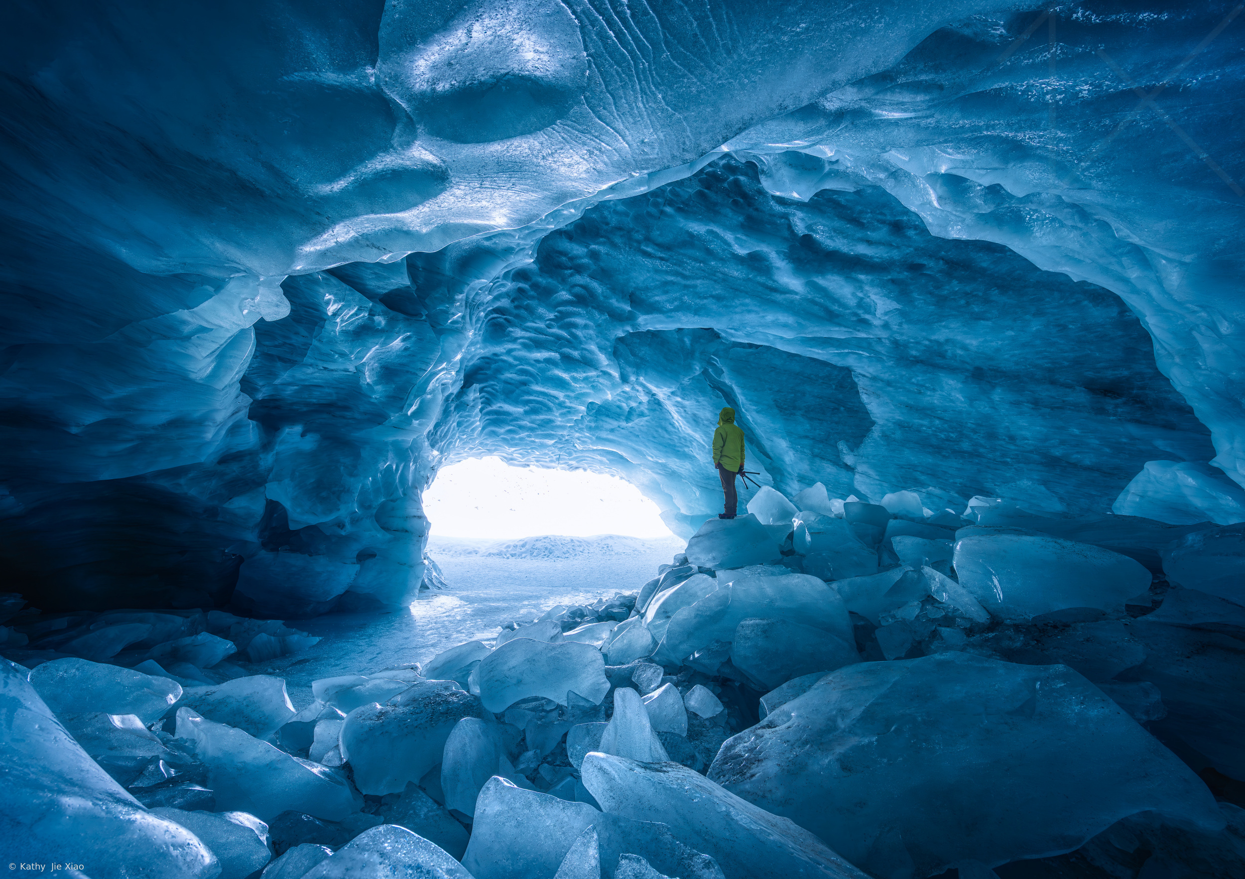 Blue Ice Cave by Kathy（Jie Xiao）
