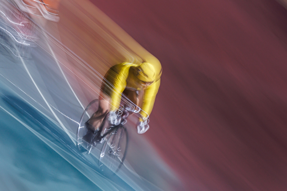 Blurred Race Cyclist by 山下泰史 — canvas wall art