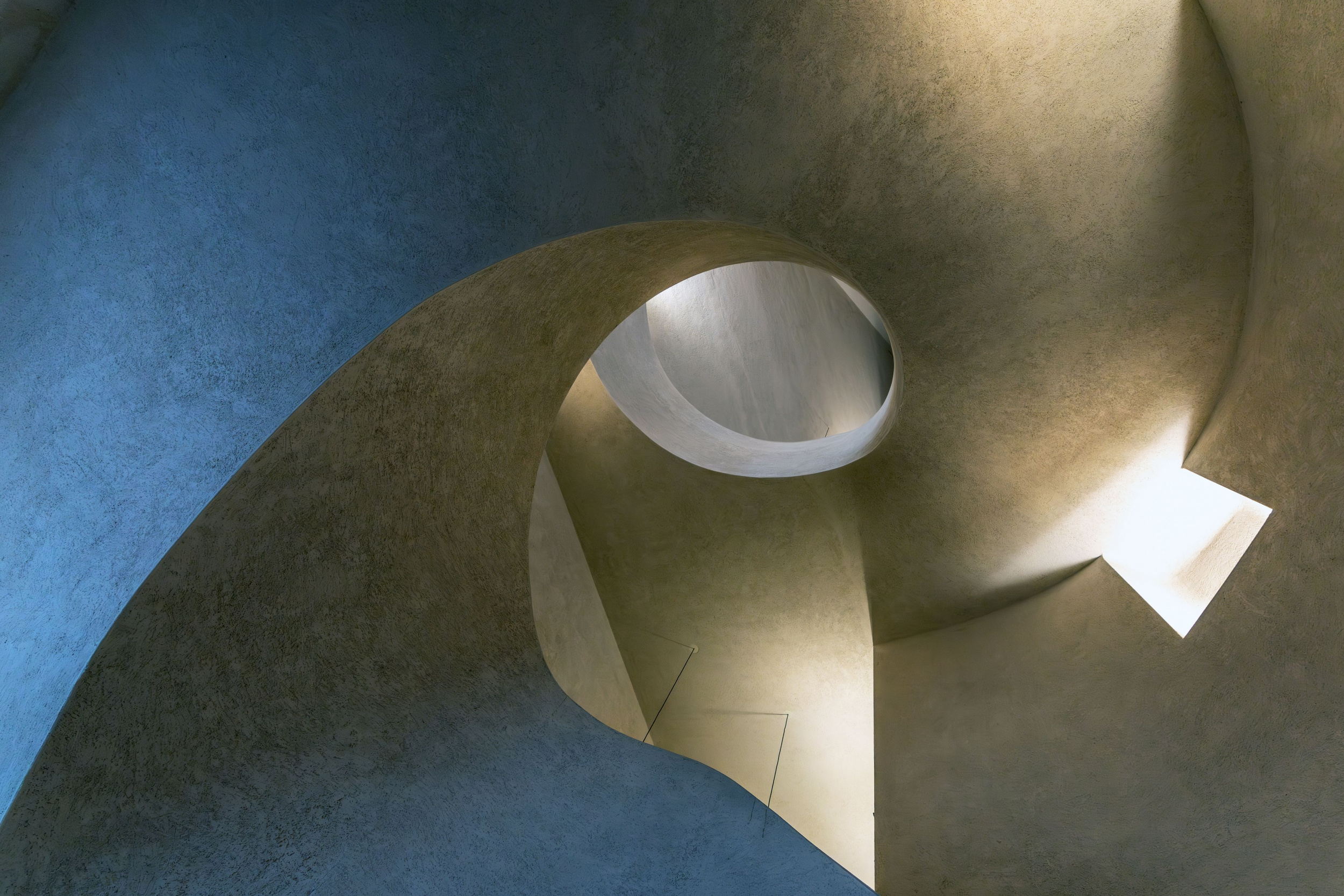 blue shine by Urs Zimmermann