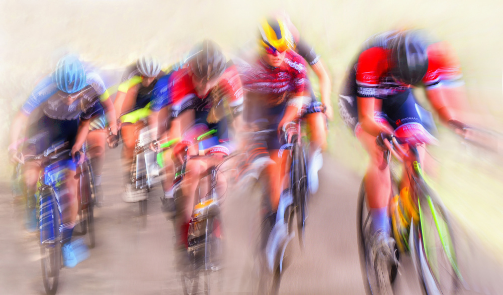 Dynamic Cycling Race by Lou Urlings — canvas wall art