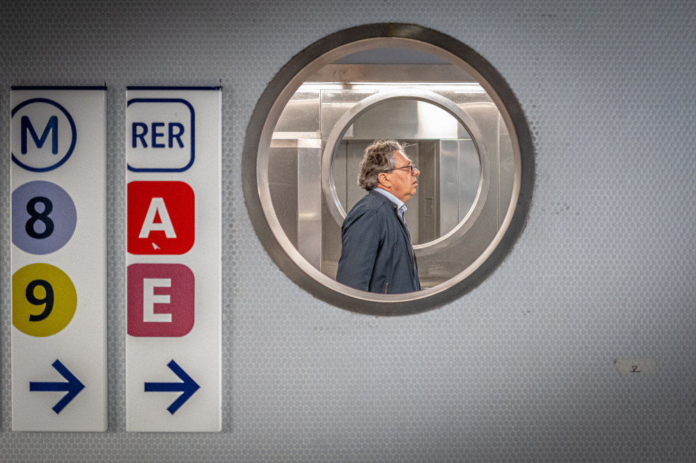 Paris Metro Commuter by Alan Kwang — canvas wall art
