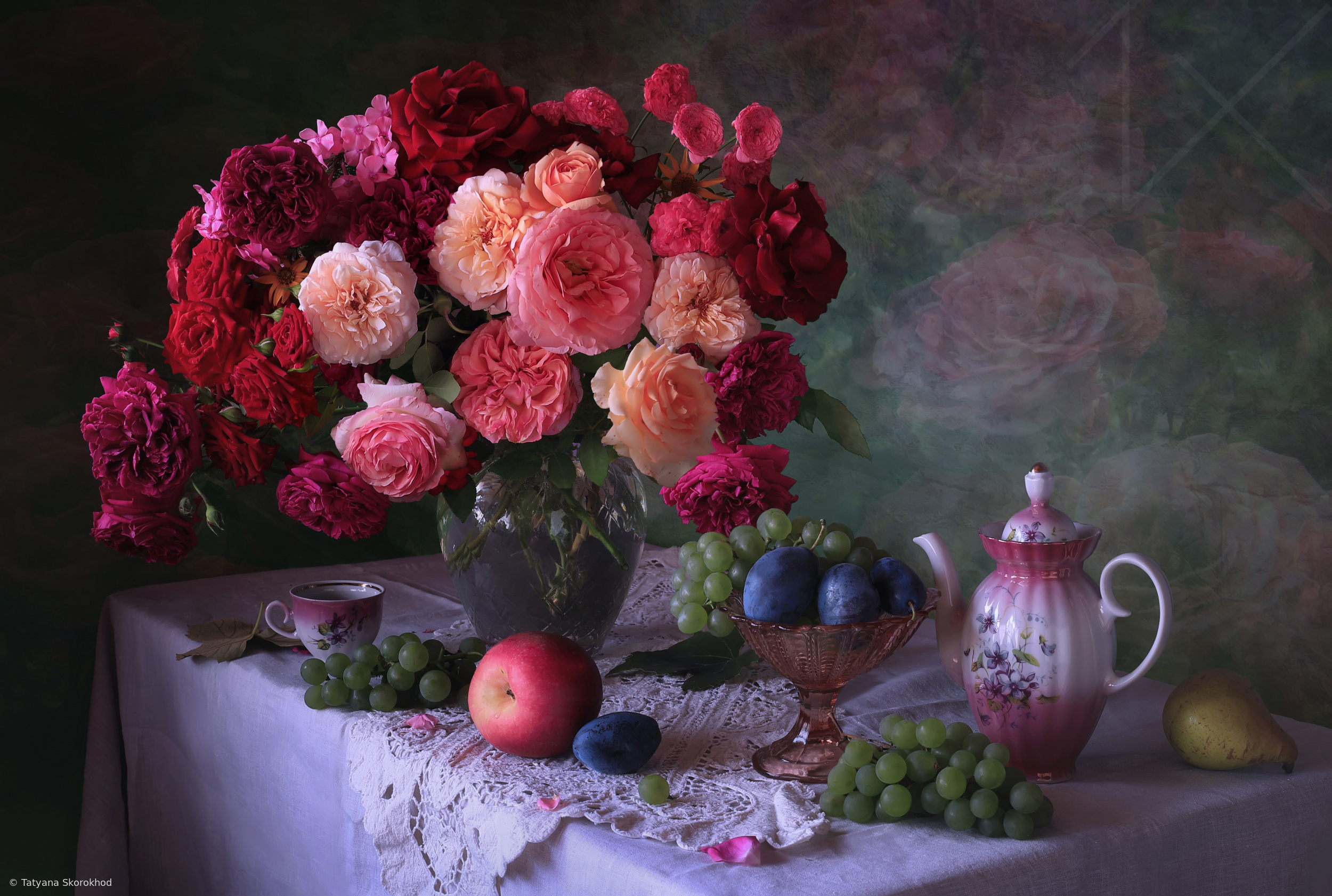 Still life with a bouquet of roses and fruits by Tatyana Skorokhod