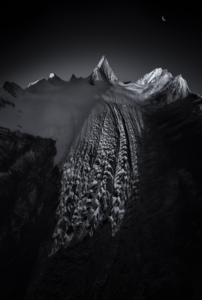 Majestic Glacier Peak by Selions(陈磊) — canvas wall art
