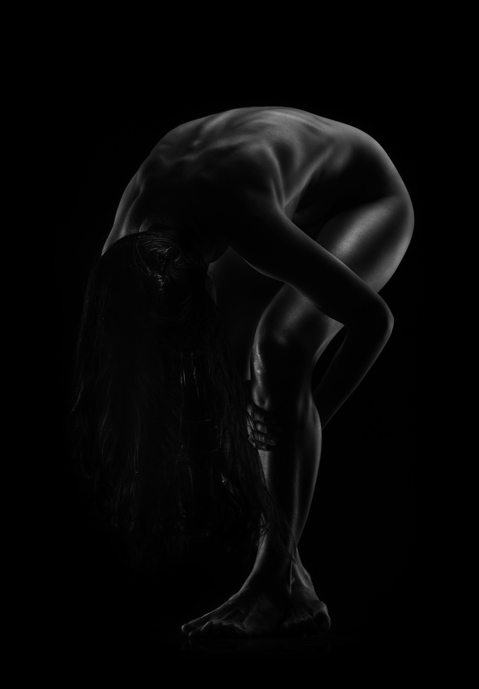 Elegant Nude Silhouette by Jackson Carvalho — canvas wall art