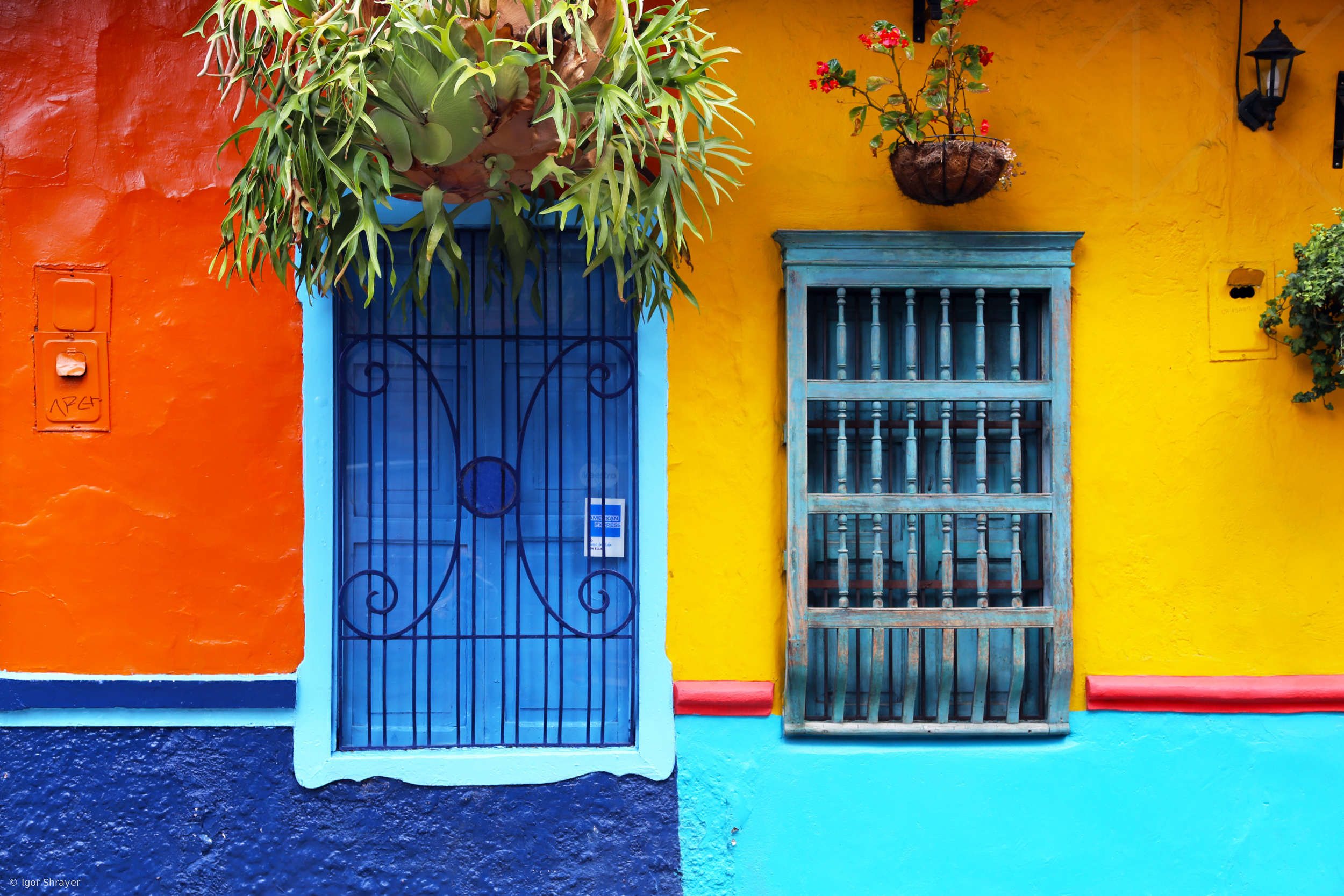 Windows of Guatape