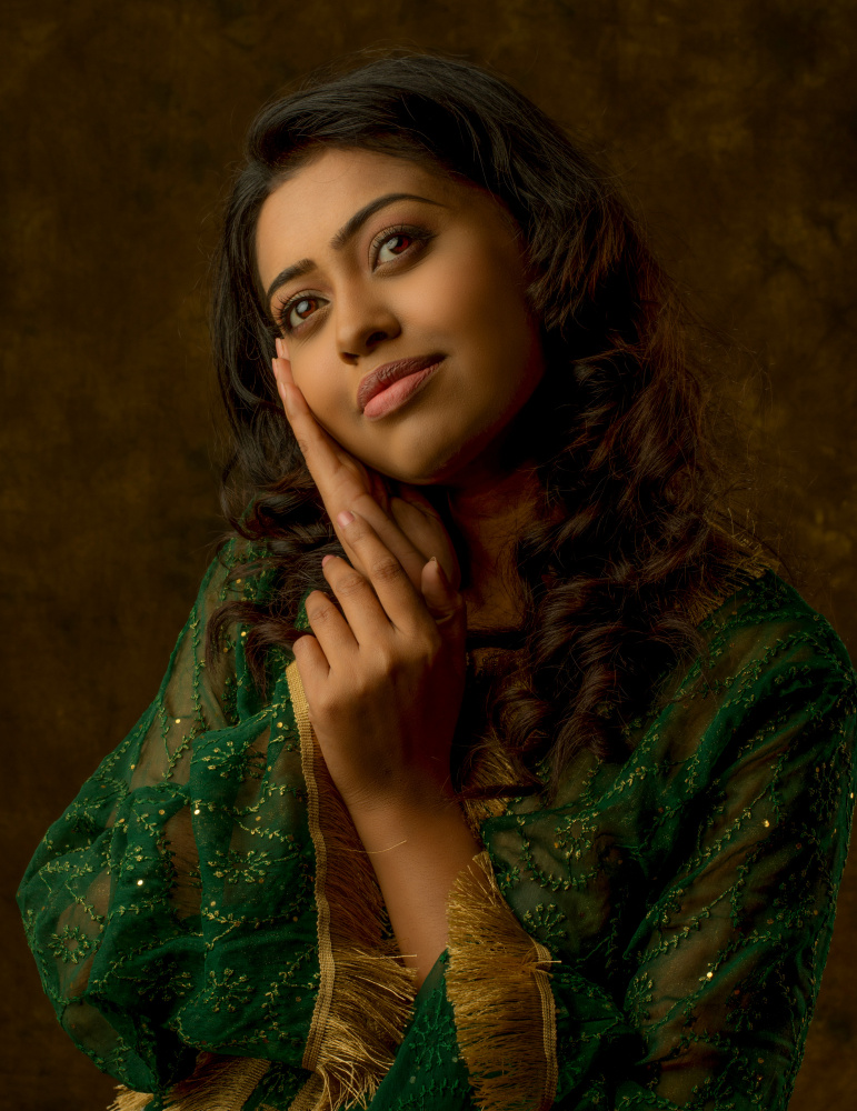 Elegant Woman in Green by DEBASISH CHATTOPADHYAY — canvas wall art
