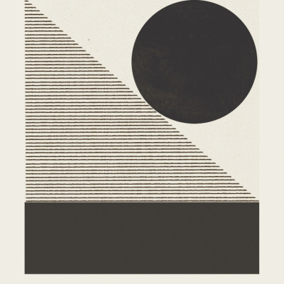 Bold Geometric Arrangement