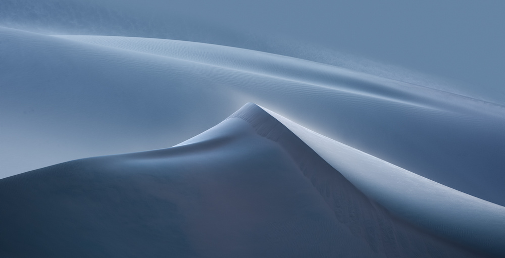 Serene Blue Dunes by Shanyewuyu — canvas wall art