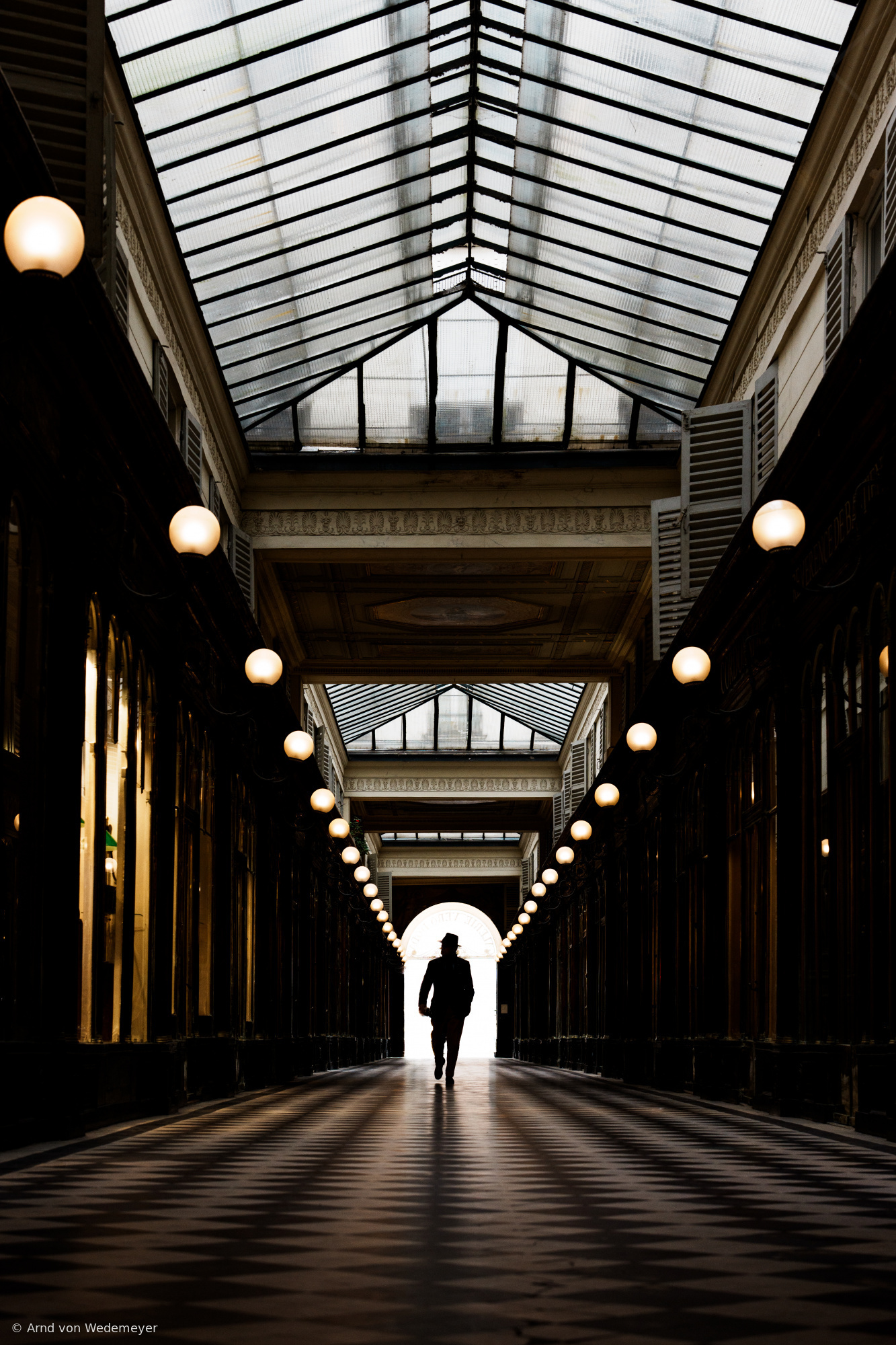 the last hat in paris