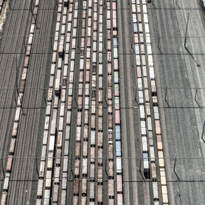 Tracks of Order